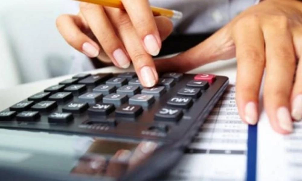 Επικουρική σύνταξη ανάλογη των εισφορών και της απόδοσης της επένδυσης – Τι αλλάζει με το «ατομικό κουμπαρά»